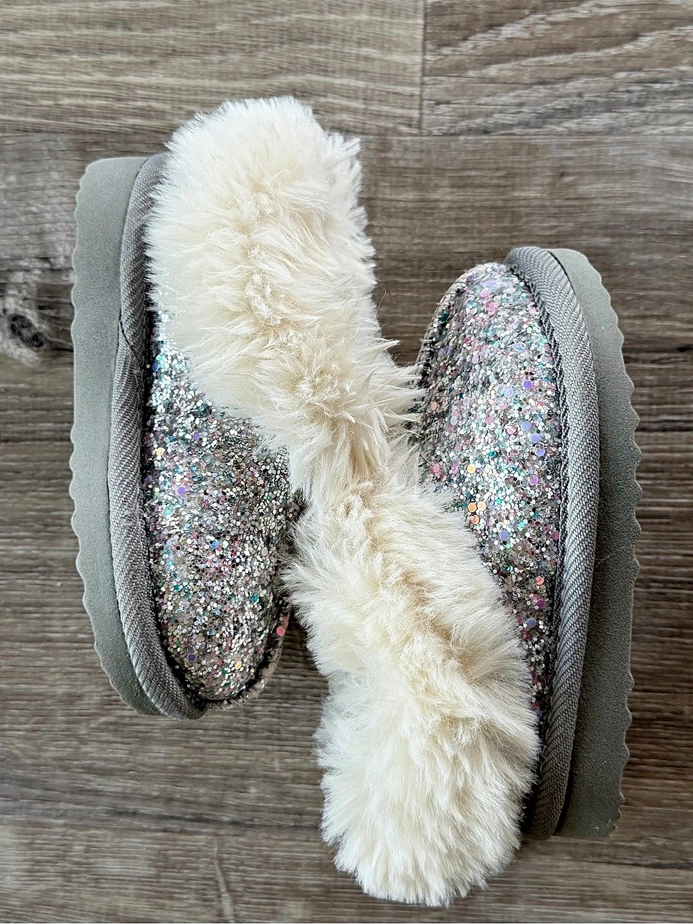 Silver Sequin Faux-Fur Slippers Like New